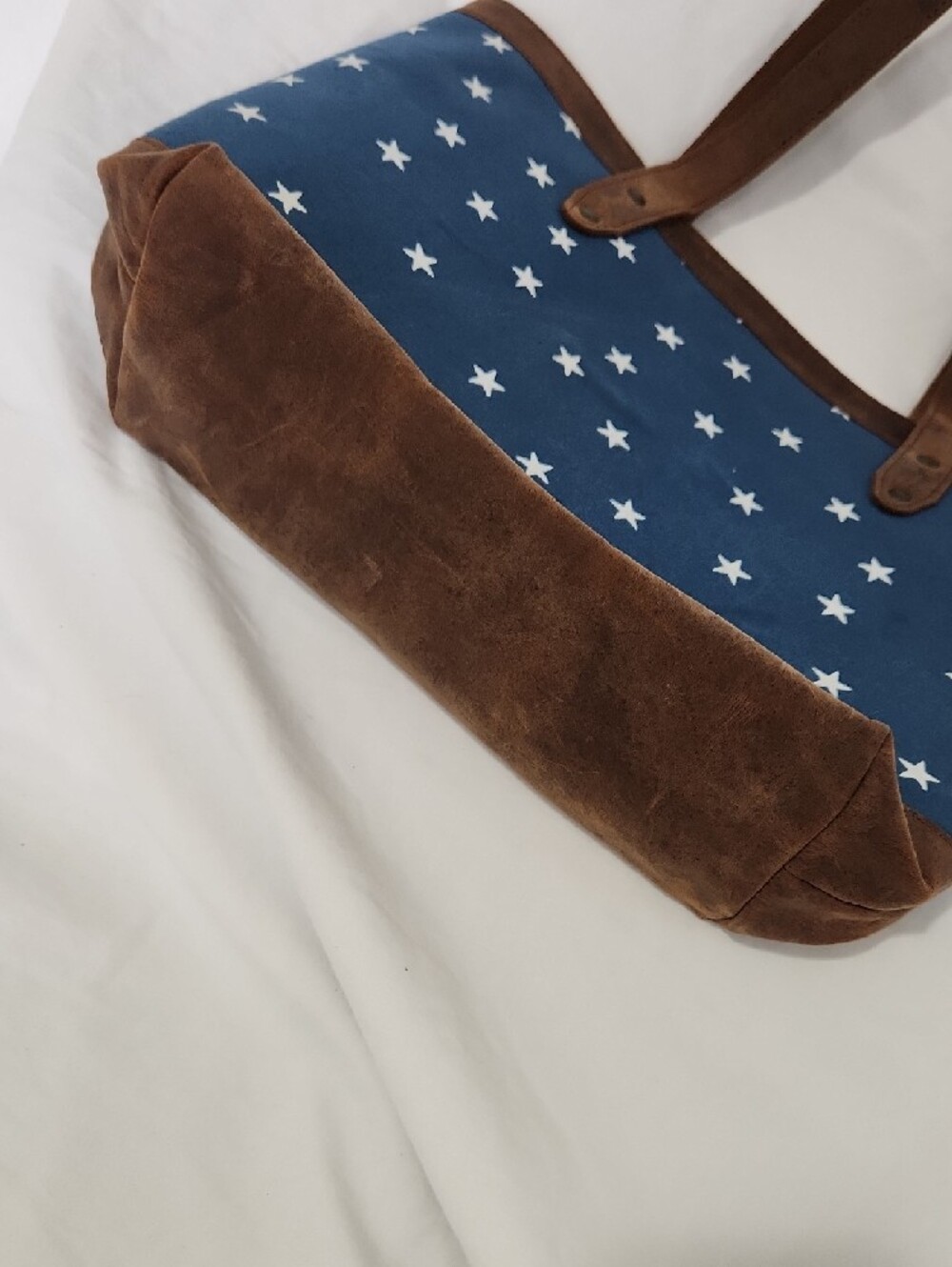 Womens Carry Tote Navy Blue White Star Brown Suede Leather Accents NWOT - Picture 8 of 12